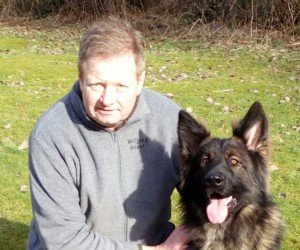 Wolfgang Henzel<br> mit Jupp vom Richtersgraben<br>
BH,AD,IGP3,V,Lebzeit Körung,IFH1,IFH2